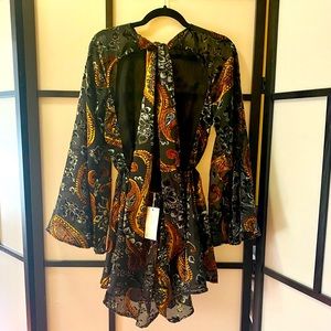 NWT Lioness paisley velvet romper